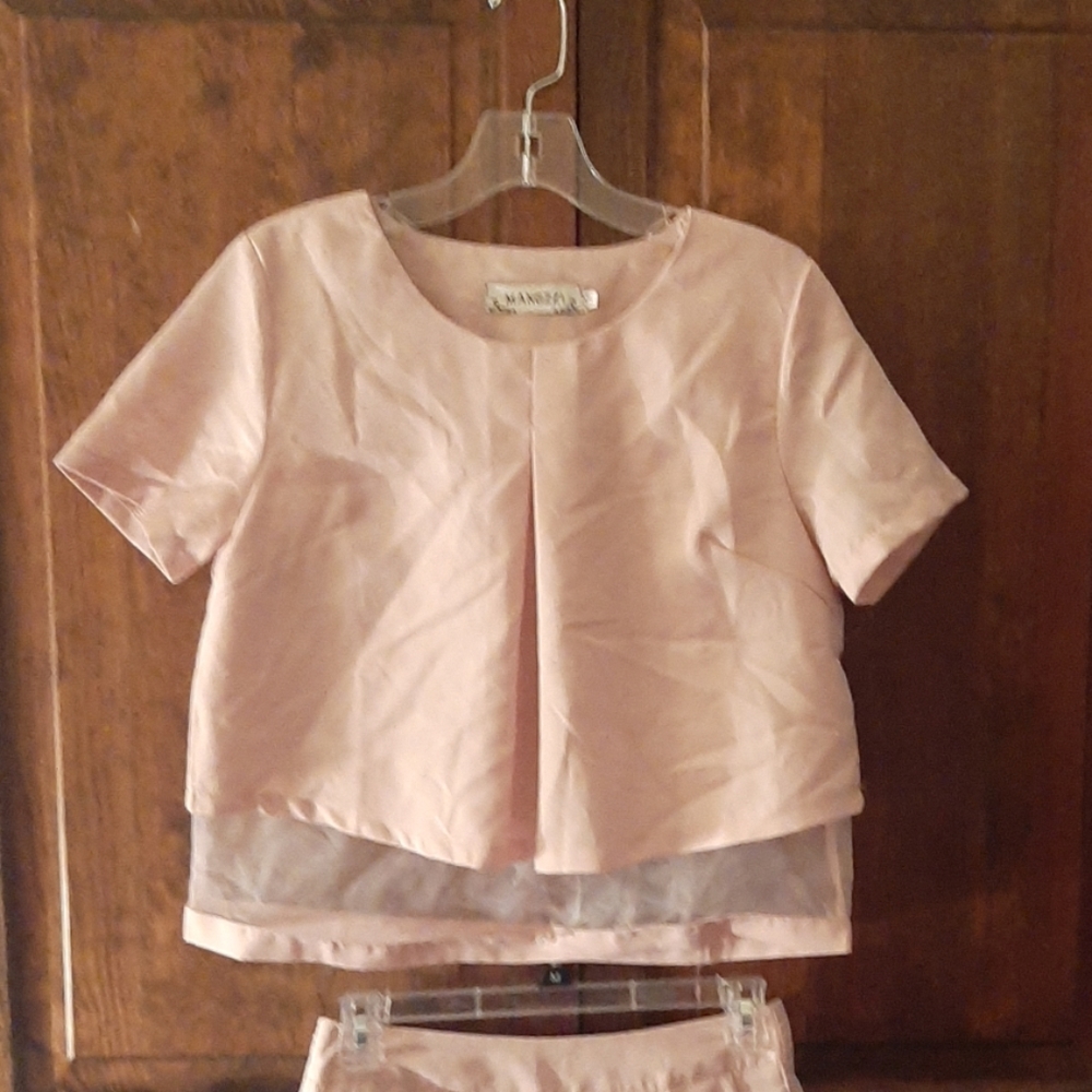 Beautiful 2 part outfit